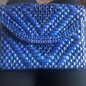Woven clutch